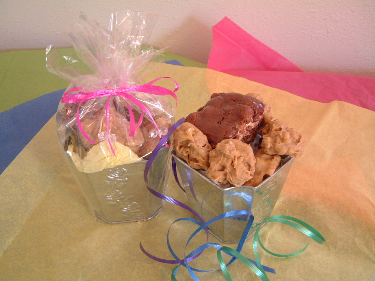 Mixed Gift Containers